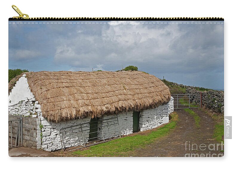 Ireland Zip Pouch featuring the photograph Old Barn #1 by Cindy Murphy