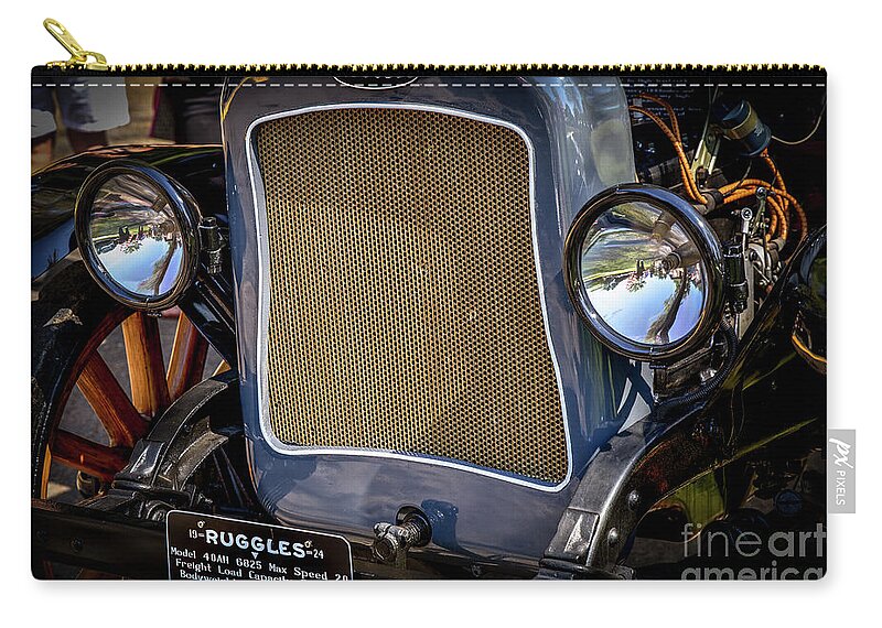 Ruggles Zip Pouch featuring the photograph 1924 Vintage Ruggles Automobile by Shelia Hunt
