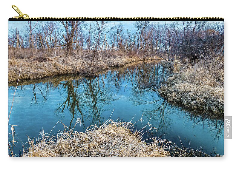 Sunrise In Joliet Zip Pouch featuring the photograph Sunrise in Joliet, Illinois #2 by David Morehead