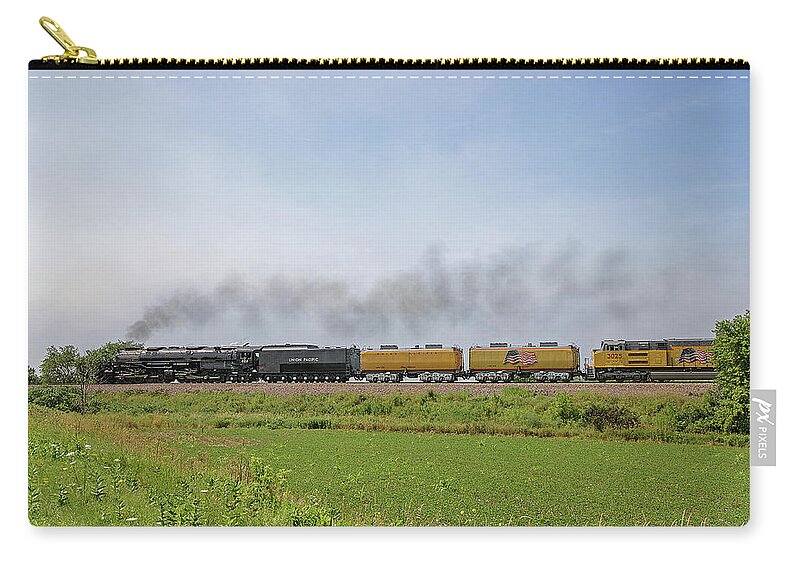 4014 Rollin Along Zip Pouch featuring the photograph 4014 Rollin Along by Susan McMenamin
