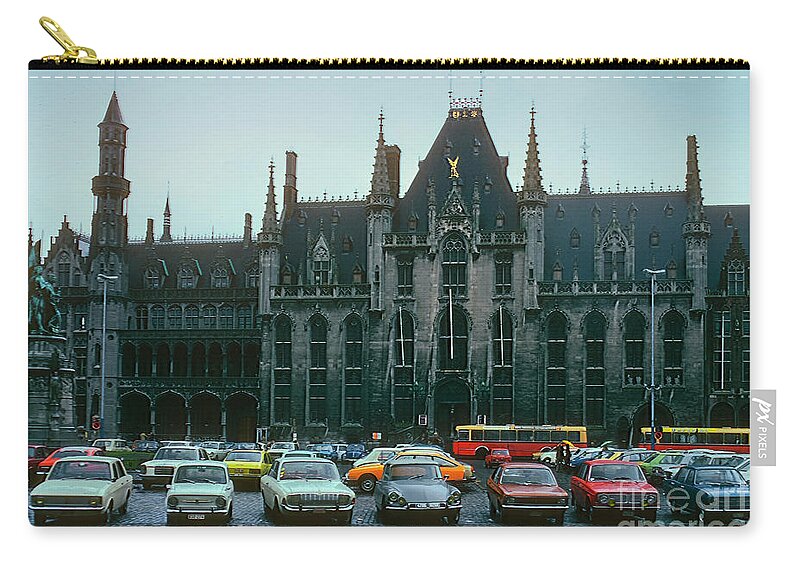 Burges Zip Pouch featuring the photograph A Rainy Day at the Courthouse by Bob Phillips