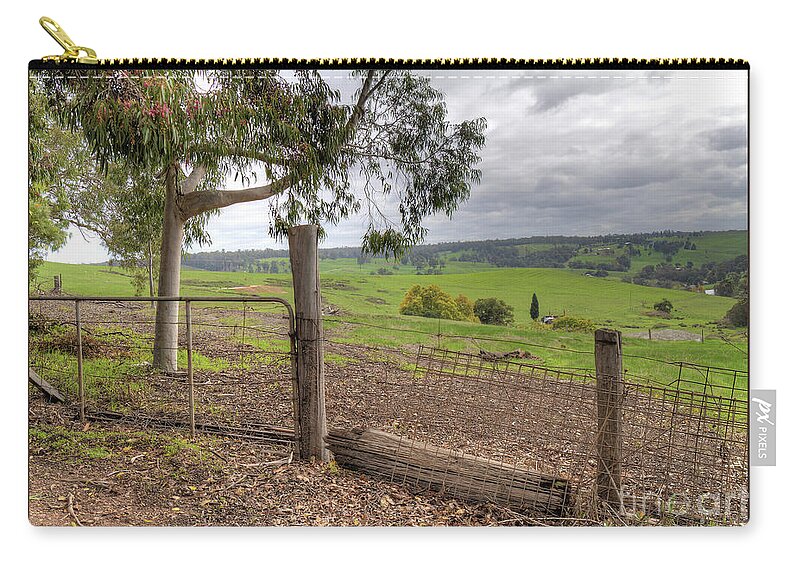 Scenic Zip Pouch featuring the photograph Admiring the View by Elaine Teague