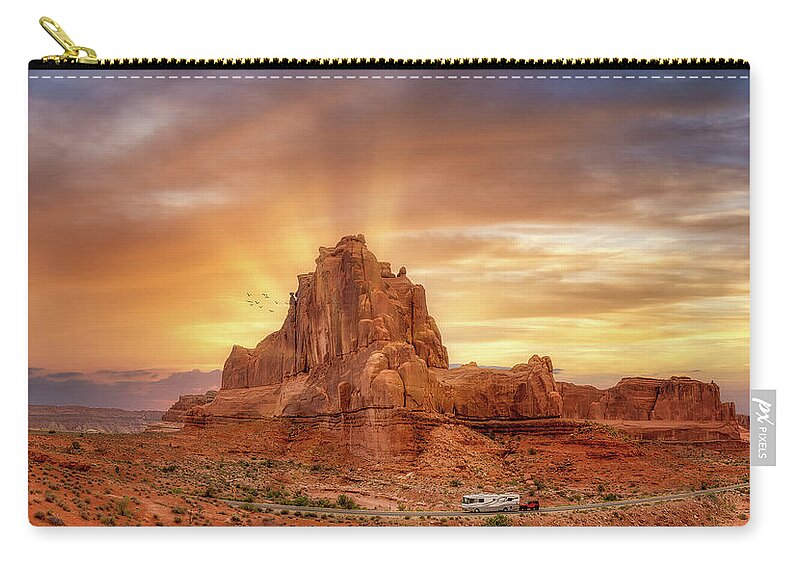 Nature Zip Pouch featuring the photograph Arches Sunset by G Lamar Yancy