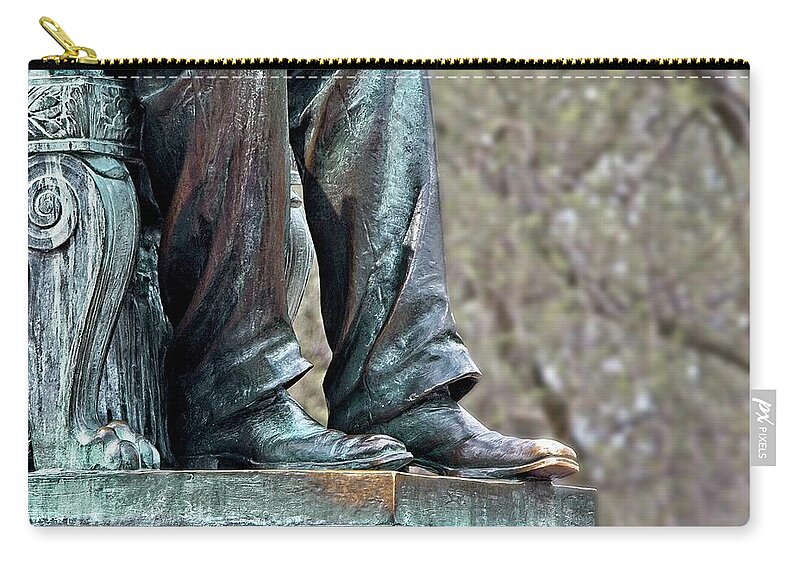 Wisconsin Zip Pouch featuring the photograph Bascom Hill Lincoln Statue, Madison, Wisconsin by Steven Ralser