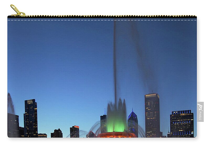 City Zip Pouch featuring the photograph Buckingham Fountain at dusk by Gunther Allen