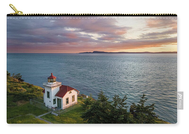Lighthouse Carry-all Pouch featuring the photograph Burrows Island Sunset by Michael Rauwolf