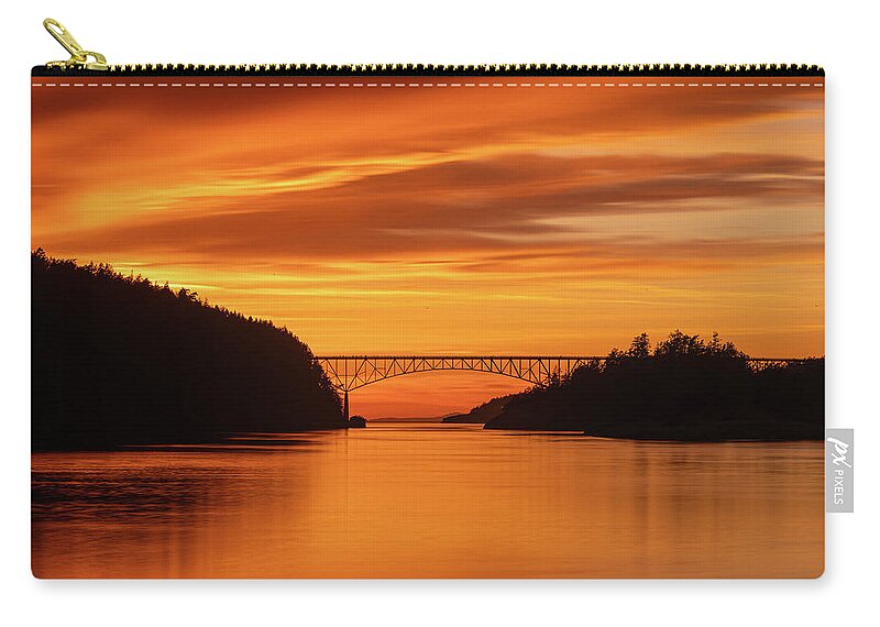 Sunset Zip Pouch featuring the photograph Butterscotch Sunset by Gary Skiff