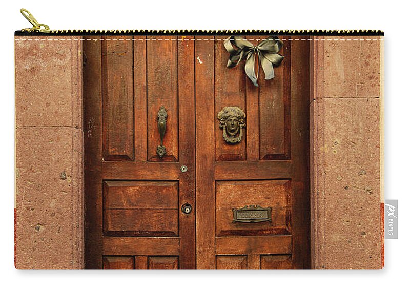 San Miguel De Allende Zip Pouch featuring the photograph Casa Number 25 in San Miguel de Allende by Bob Phillips