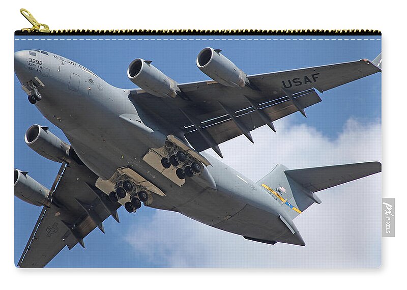 C-17 Zip Pouch featuring the photograph Charleston C-17 Globemaster III on final to MacDill AFB by Custom Aviation Art