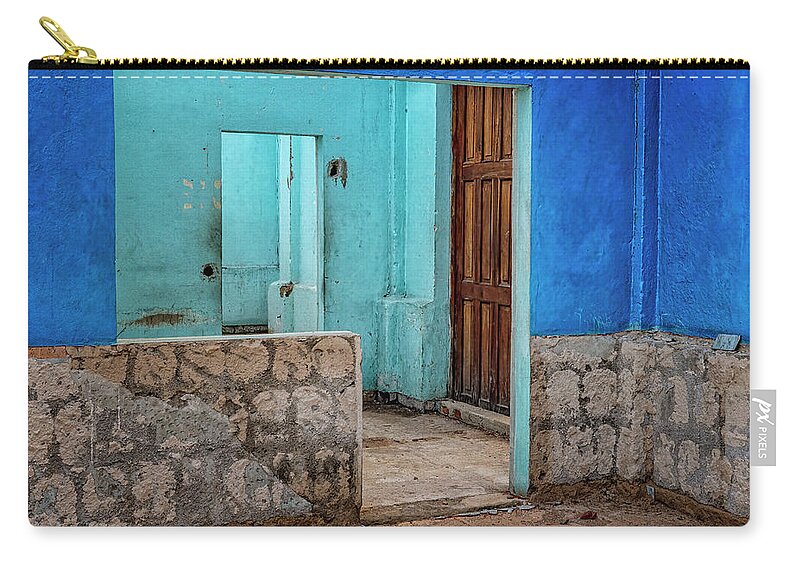 Havana Cuba Carry-all Pouch featuring the photograph Cienfuegos Train Station by Tom Singleton