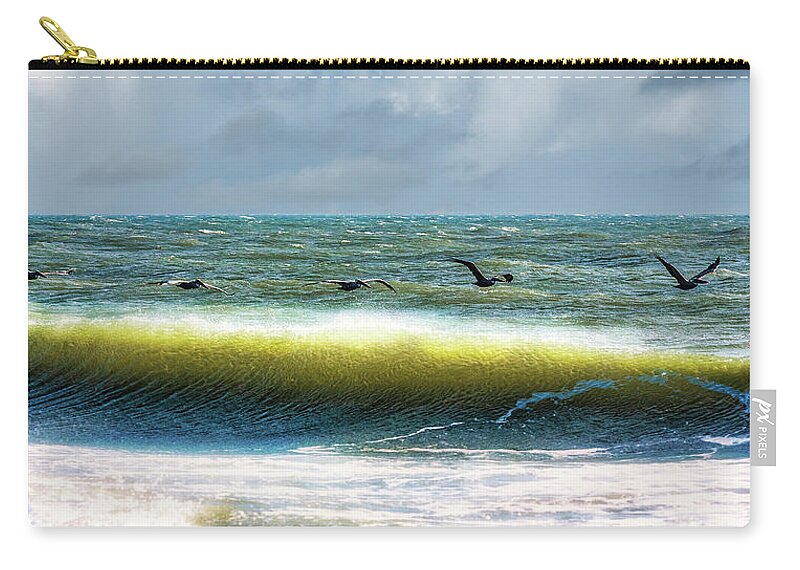 North Carolina Zip Pouch featuring the photograph Conserving Energy by Dan Carmichael