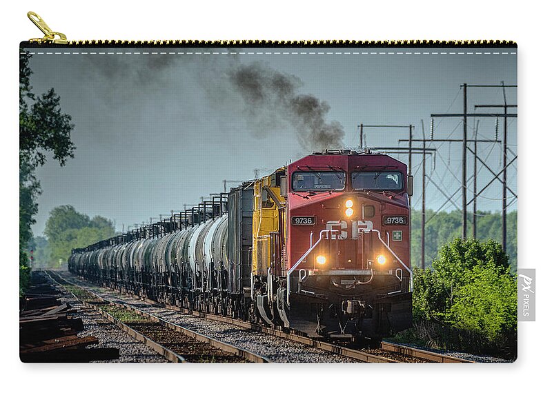 Railroad Zip Pouch featuring the photograph CSX K442 pulls north from the siding at Rankin Kentucky by Jim Pearson