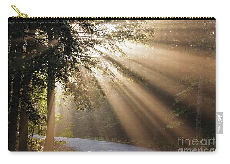 Auto Road Zip Pouch featuring the photograph Echo Lake / Cathedral Ledge State Park - Bartlett, New Hampshire by Erin Paul Donovan