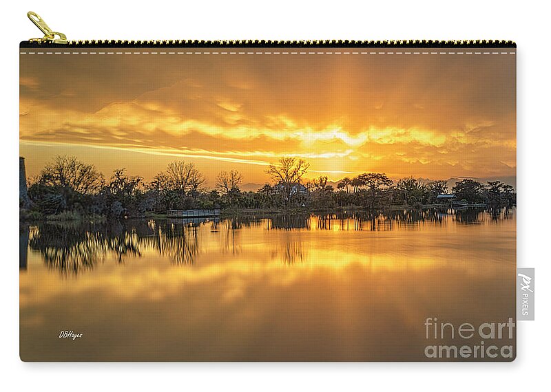 Sunsets Zip Pouch featuring the photograph Extravaganza by DB Hayes