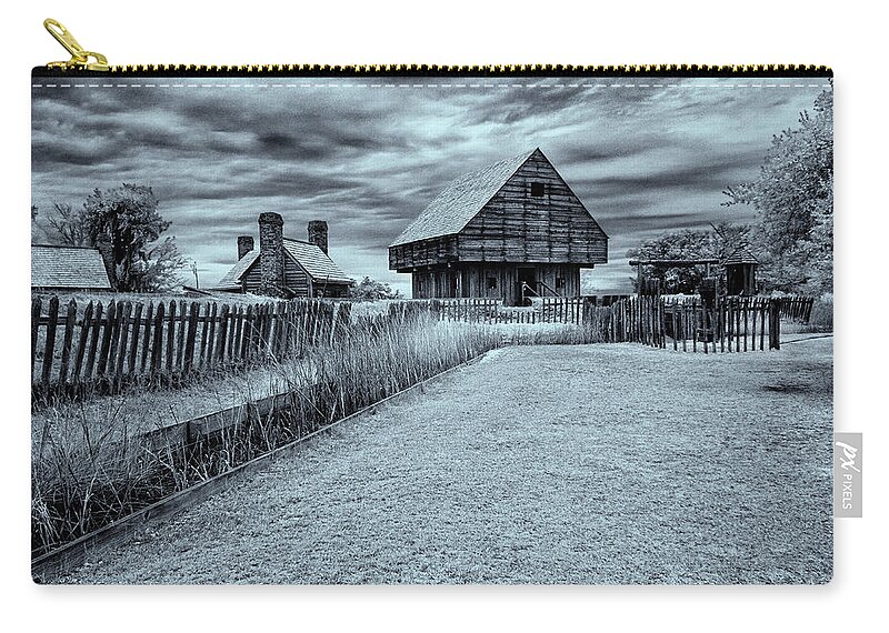 Marietta Georgia Zip Pouch featuring the photograph Fort King George by Tom Singleton