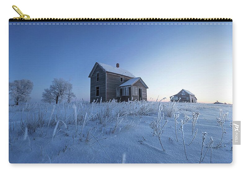 Montrose Zip Pouch featuring the photograph Frosted by Aaron J Groen