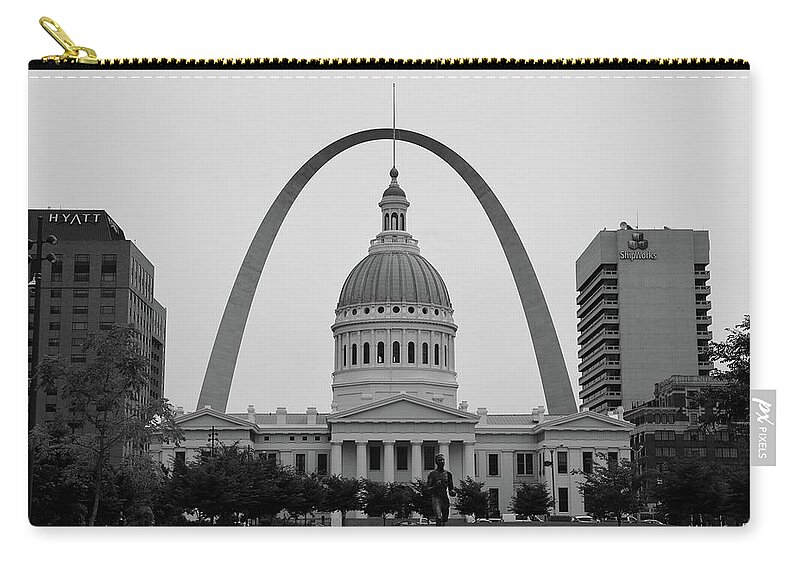 Gate Way Arch Zip Pouch featuring the photograph Gate Way Arch by Stuart Manning