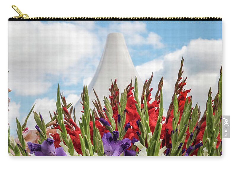 Vertical Zip Pouch featuring the photograph Gladioli Mount Everest by Catherine Sullivan