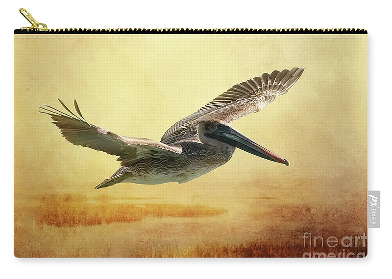Florida Keys Zip Pouch featuring the photograph Gliding Home by Ed Taylor
