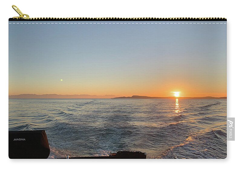  Zip Pouch featuring the photograph Going Home by Tim Dussault