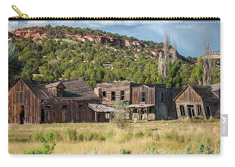 Tv Zip Pouch featuring the photograph Gunsmoke Movie Set by Ginger Stein