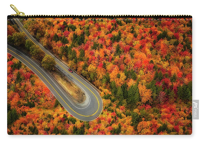 New York Zip Pouch featuring the photograph Hairpin Turn NY by Susan Candelario