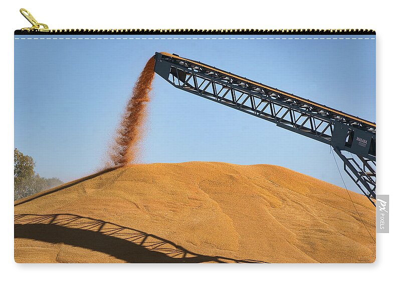 Agriculture Zip Pouch featuring the photograph Harvesting Gold - Corn - Grain Pile by Nikolyn McDonald