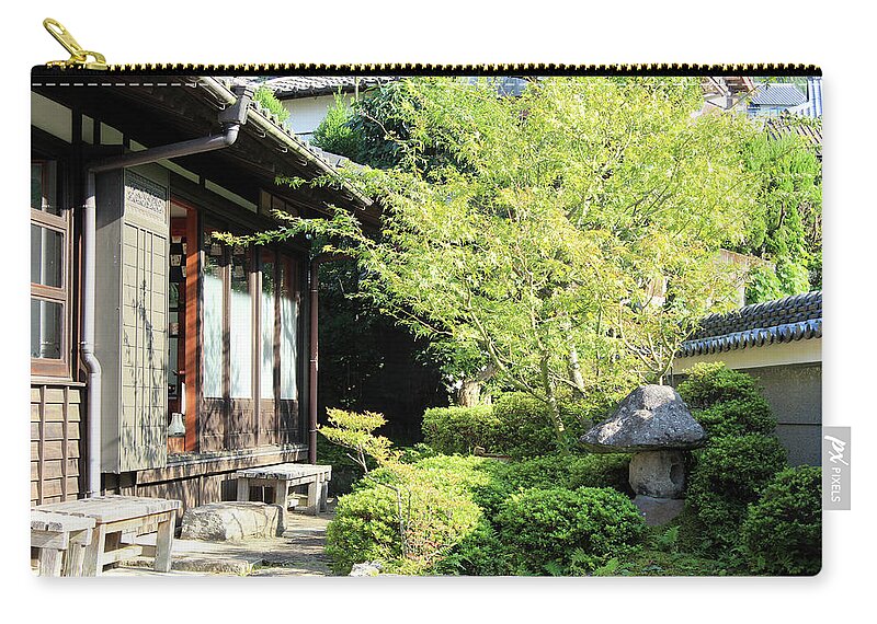 Japanese Private Garden Zip Pouch featuring the photograph Japanese private house garden by Kaoru Shimada