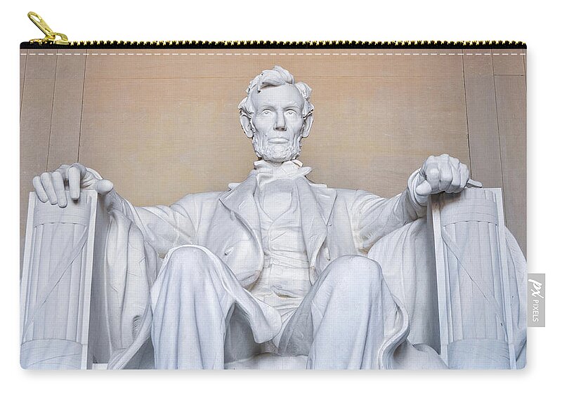 National Mall Zip Pouch featuring the photograph Lincoln Memorial by Kyle Hanson