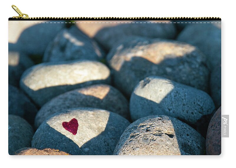 Heart Zip Pouch featuring the photograph Love in Hard Places by Lora Lee Chapman