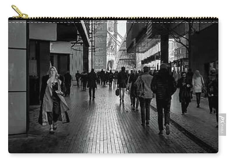 London Carry-all Pouch featuring the photograph Love London by Nigel R Bell