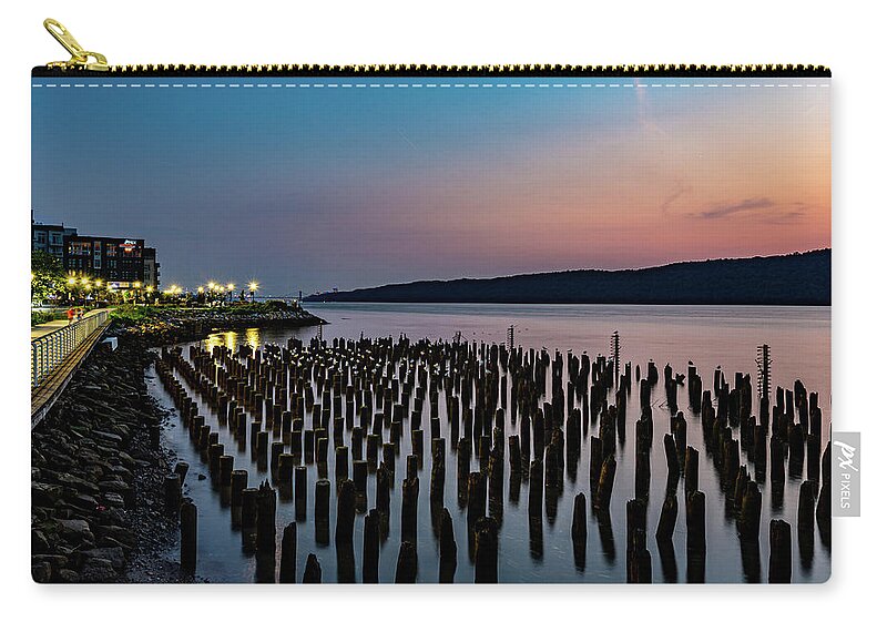 George Washington Bridge Zip Pouch featuring the photograph Low Tide on the Hudson by Kevin Suttlehan