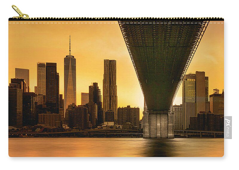 Bridge Zip Pouch featuring the photograph Manhattan Sunset by Dee Potter