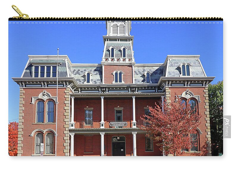 Medina Zip Pouch featuring the photograph Medina County Courthouse 4677 by Jack Schultz