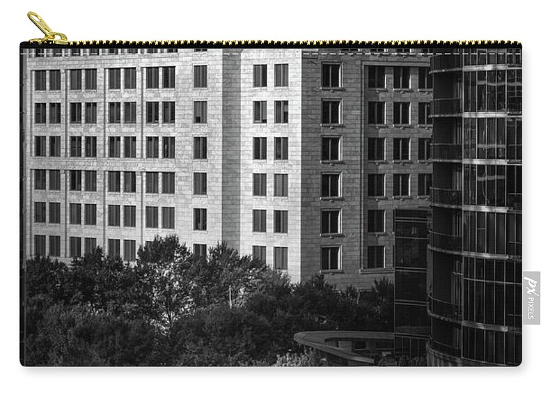 1101 Juniper Carry-all Pouch featuring the photograph Midtown From Park Central by Doug Sturgess