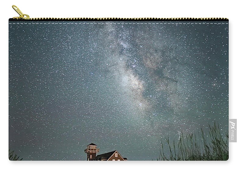  Zip Pouch featuring the photograph Milky Way over Outer Banks by Minnie Gallman