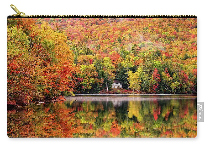 New Hampshire Zip Pouch featuring the photograph Mirror Lake by Robert Clifford