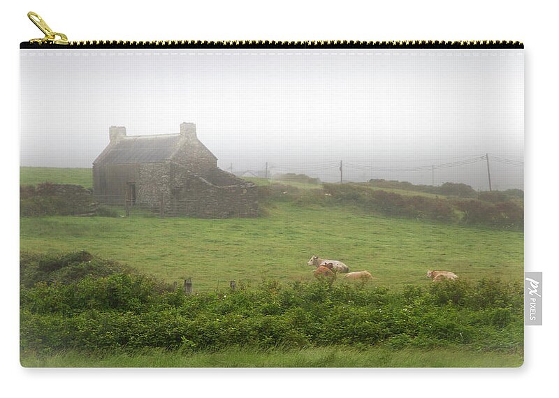 Misty Zip Pouch featuring the photograph Misty Ailihies Homestead by Mark Callanan