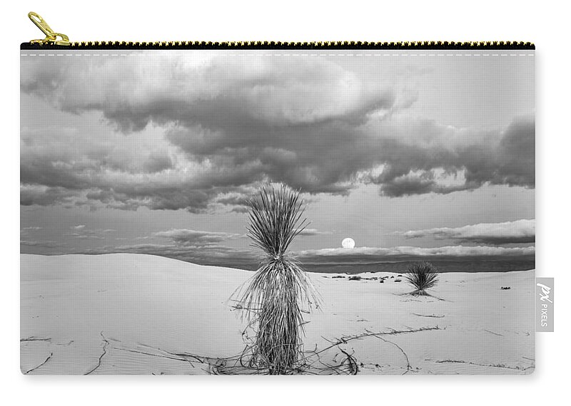 New Mexico Usa December Winter Sunset ©tim Fitzharris-19910-moo Zip Pouch featuring the photograph Moon over White Sands National Monument, by Tim Fitzharris