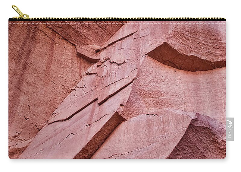 Mounement Valley Zip Pouch featuring the photograph Mounement Valley Rock Formations II by Susan Candelario