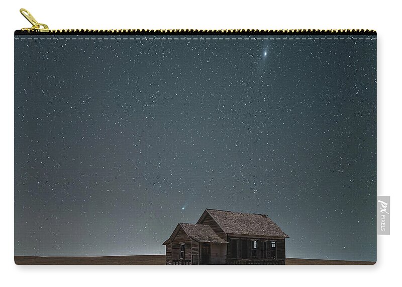 Night Sky Zip Pouch featuring the photograph Nebraska Nights - Comet 12p/Pons-Brooks by Darren White