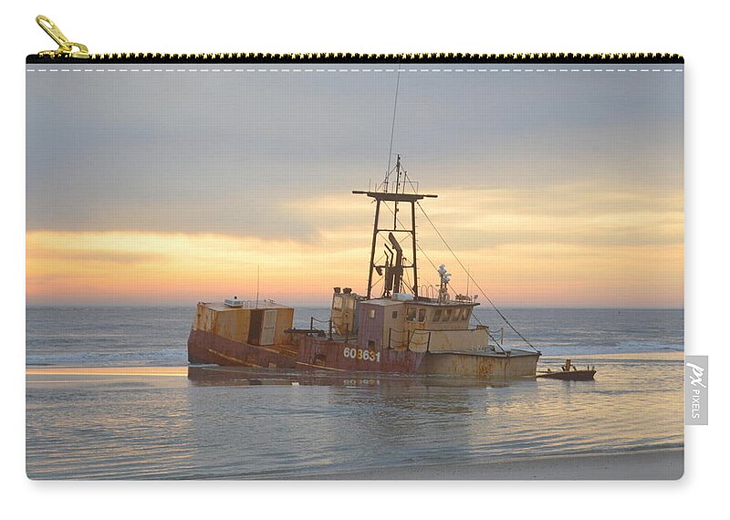 Outer Banks Zip Pouch featuring the photograph Oregon Inlet 3/30/20 by Barbara Ann Bell