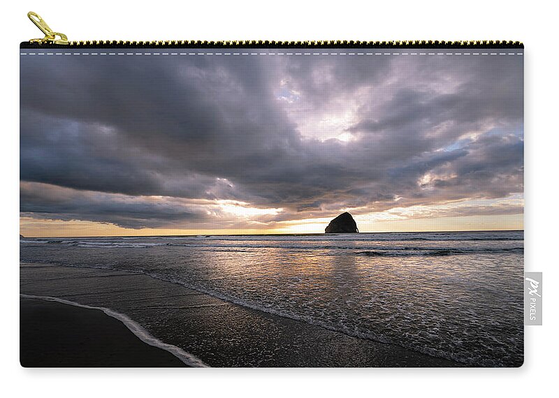Ocean Zip Pouch featuring the photograph Pacific City Sky by Steven Clark