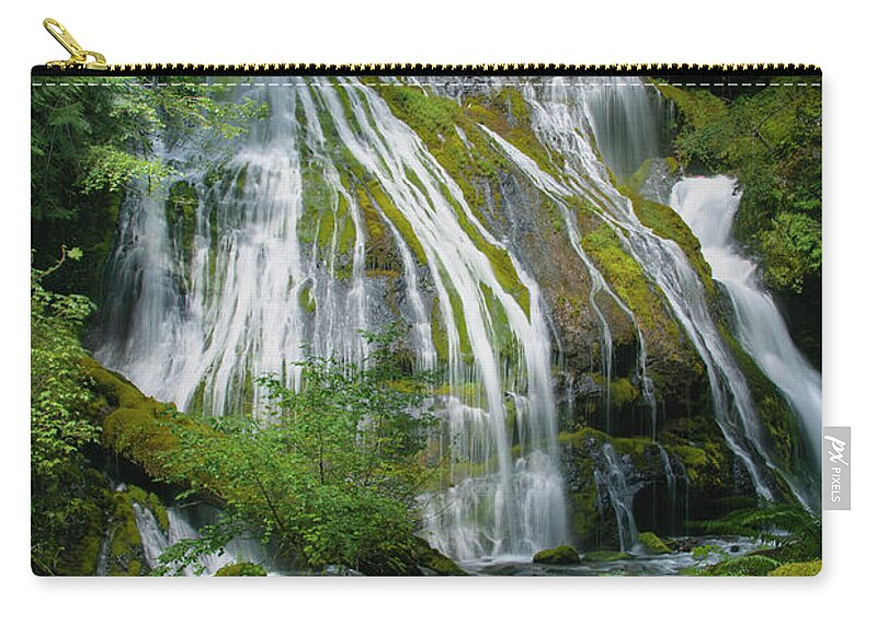 Waterfall Zip Pouch featuring the photograph Panther Creek Falls, Oregon by Oscar Gutierrez