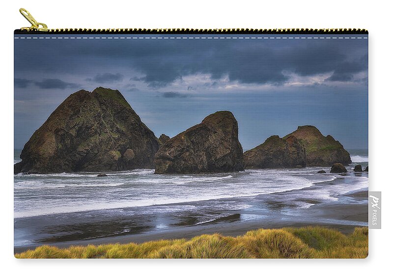 Oregon Zip Pouch featuring the photograph Pistol River Storm at Myers Beach by Darren White
