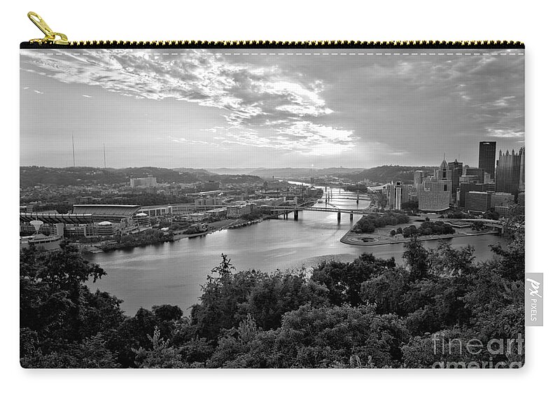 Pittsburgh Zip Pouch featuring the photograph Pittsburgh Fiery Skies Over The Allegheny River Black And White by Adam Jewell