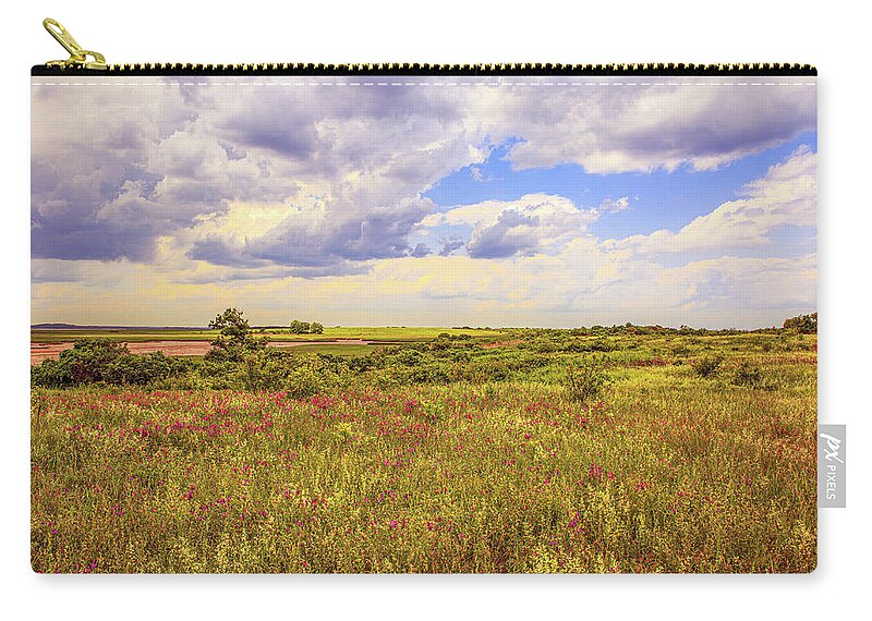 Plum Island Zip Pouch featuring the photograph Parker River National Wildlife Refuge by David Lee