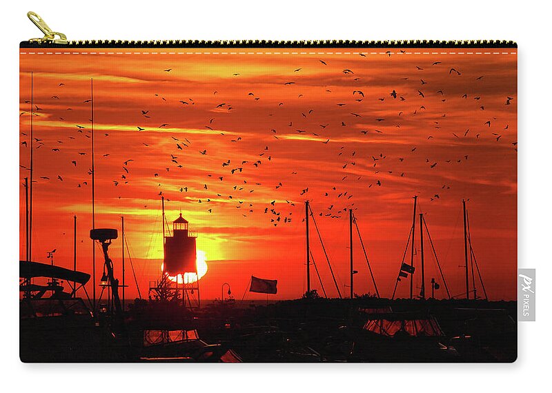 Reef Point Zip Pouch featuring the photograph Reef Point Sunrise by Scott Olsen