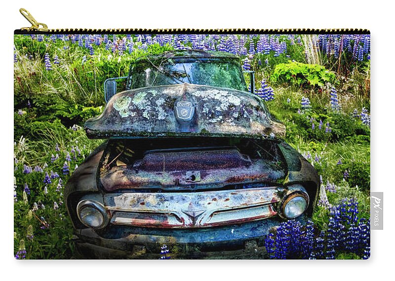 Barn Zip Pouch featuring the photograph Rusty Ford by the Star Barn by Debra and Dave Vanderlaan