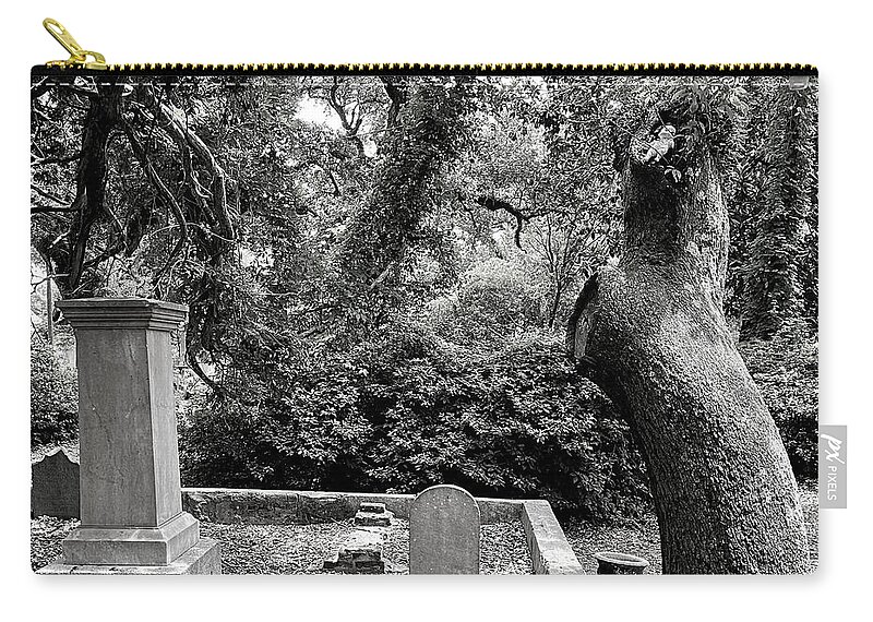 Beaufort Zip Pouch featuring the photograph Search Until You Find It BW by Lee Darnell